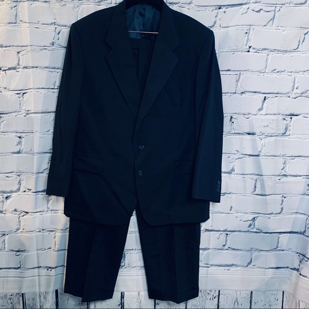 Givenchy Malibu Clothes Beverly Hills Suit
